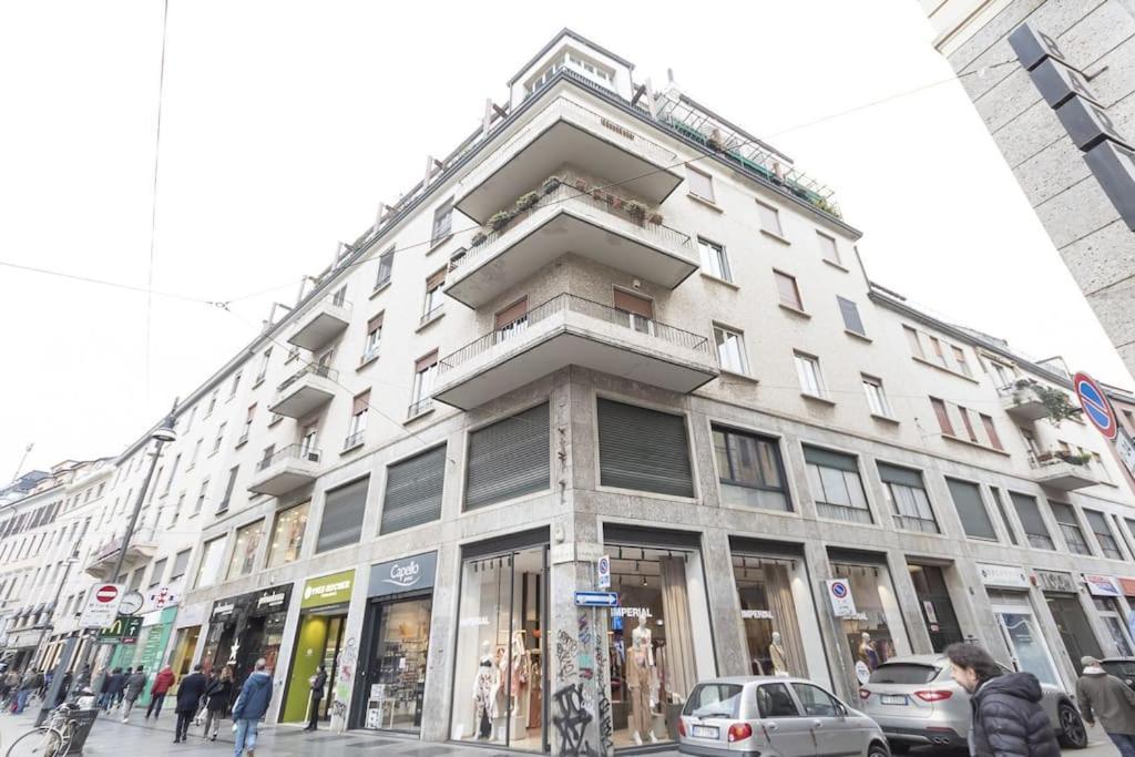 Santa Maria Valle 1 Milánó Kültér fotó